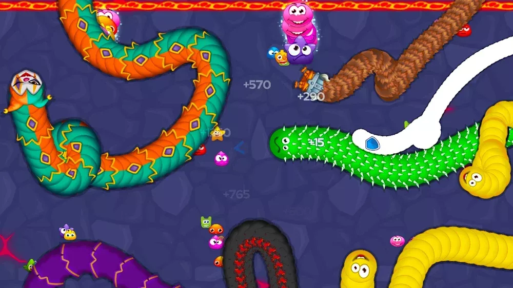 Worm Hunt - Snake game iO zone MOD unlimited rubies/coins 3.5.5